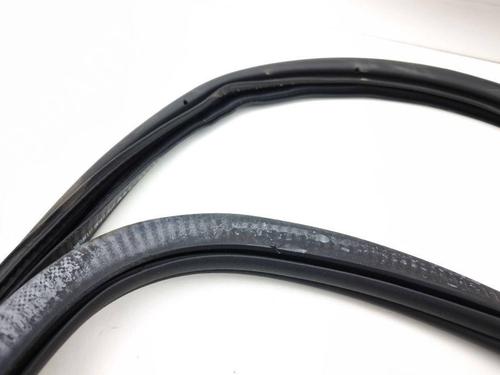 Rubber door seal SKODA ENYAQ iV SUV (5AZ) 50 | BP28907520C142 