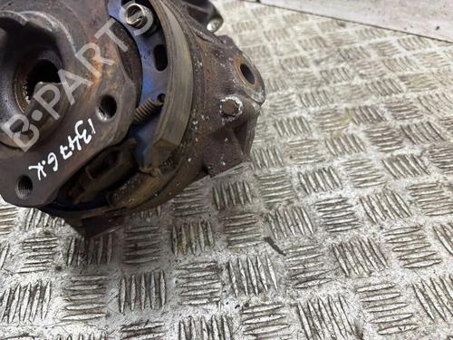 Venstre hjullejehus spindel PORSCHE 911 (996) 3.4 Carrera (301 hp) 30731335