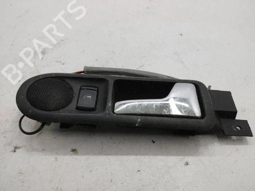 Used Front right interior door handle Front right interior door handle 38250975 38250975