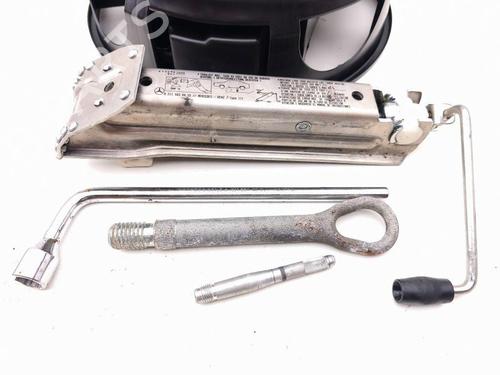 Other MERCEDES-BENZ E-CLASS (W212) E 350 BlueTEC (212.024) | BP29752461O1