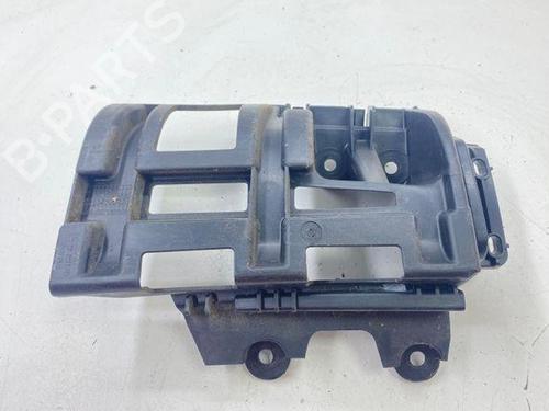 Used Rear bumper bracket PEUGEOT 5008 (0U_, 0E_) 1.6 HDi (112 hp) 28842944