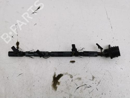 Used Wiring harness Wiring harness 33251745 33251745