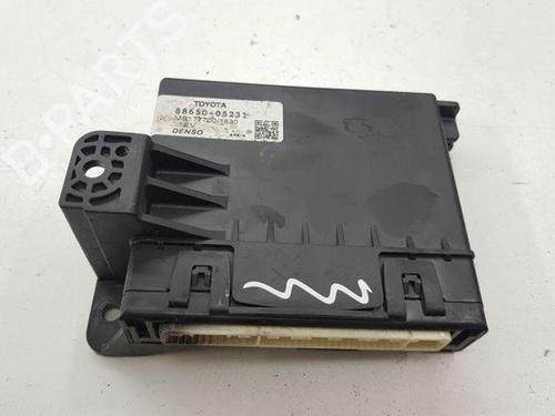 Used Electronic module TOYOTA AVENSIS Estate (_T27_) 2.0 D-4D (ADT270_, ADT270R) (126 hp) 28868369