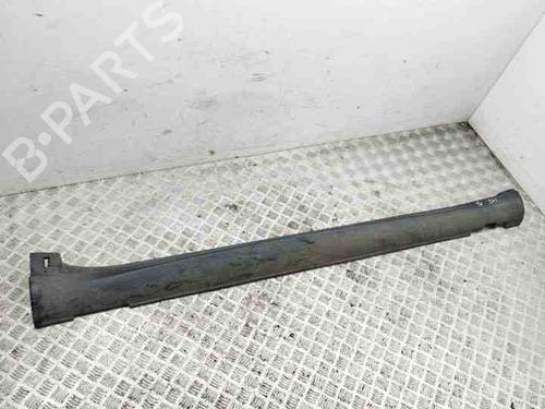 Używane Próg prawy CITROËN C4 CACTUS 1.6 HDi 90 (92 hp) 28843568