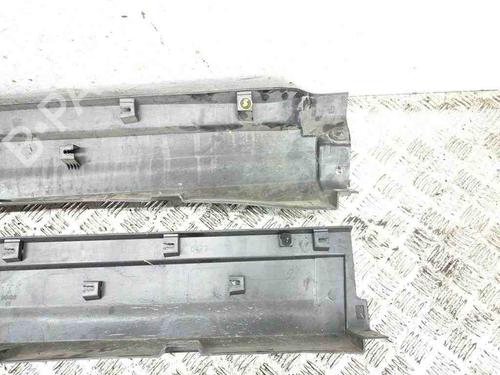 Right sideskirt MASERATI LEVANTE SUV (M161) 3.0 D Q4 | BP28874895C114 