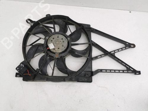 Used Radiator fan Radiator fan OPEL ZAFIRA A MPV (T98) 1.8 16V (F75) (125 hp) 40232477 40232477