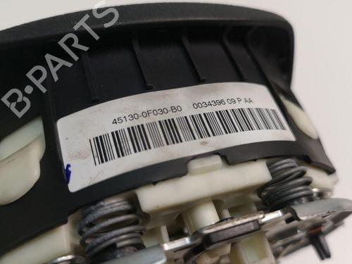 Driver airbag TOYOTA COROLLA Verso (ZER_, ZZE12_, R1_) 2.2 D-4D (AUR10_, AUR10R) | BP28887114C9 