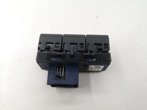 Switch PEUGEOT 508 I (8D_) 1.6 THP | BP33638095I30 - Image 4