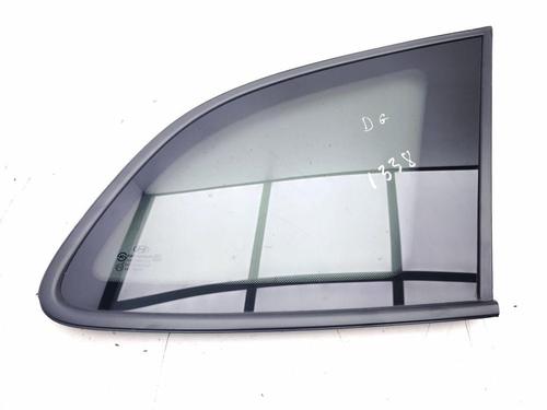 Vitre de custode arrière aroite HYUNDAI SANTA FÉ II (CM) 2.2 CRDi 4x4 (155 hp) 30003991