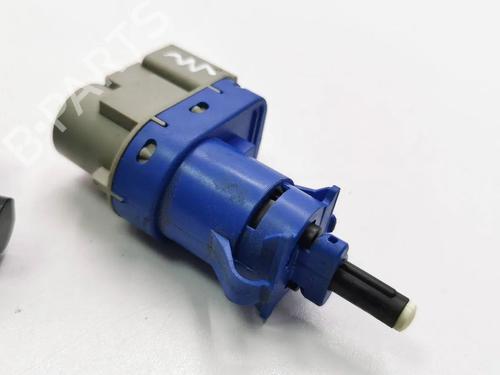 Electronic sensor FORD KUGA II (DM2) 2.0 TDCi | BP33641717M84 - Image 8