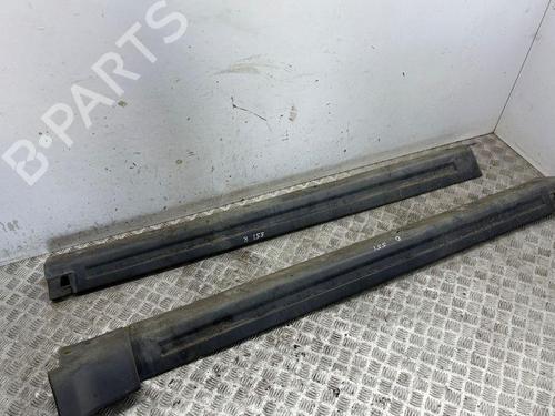 Używane Próg prawy LAND ROVER RANGE ROVER SPORT I (L320) 2.7 D 4x4 (190 hp) 28907590