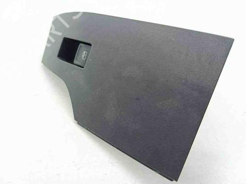 Used Right rear window switch SEAT ARONA (KJ7, KJP) 1.0 TSI (116 hp) 28896469