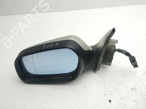 Used Left mirror Left mirror 37290025 37290025