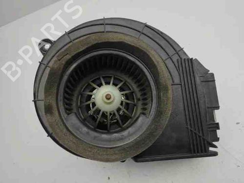 Used Heater matrix MERCEDES-BENZ VITO / MIXTO Van (W639) 115 CDI (639.601, 639.603, 639.605) (150 hp) 28852332