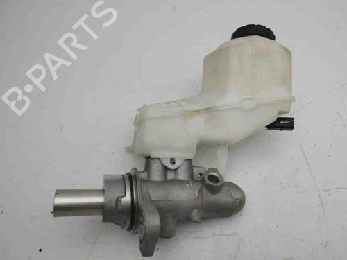 Used Brake master cylinder AUDI A3 Sportback (8VA, 8VF) 1.0 TFSI (115 hp) 28899941