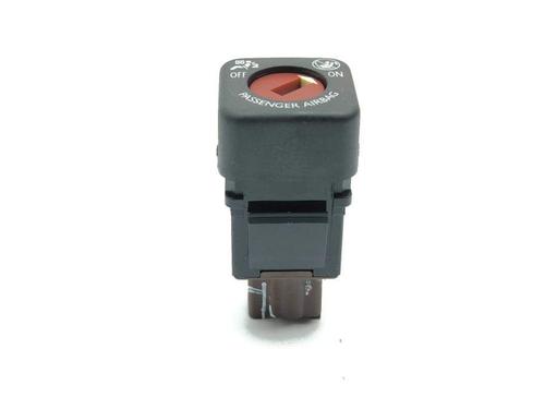 Switch CITROËN C5 AIRCROSS (A_) 1.2 PureTech 130 (ARHNSJ) | BP28905509I30 