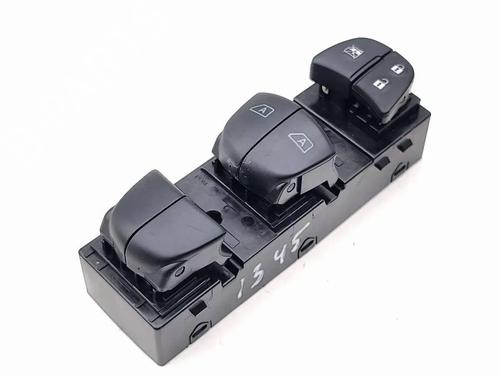 Used Right front window switch Right front window switch 33899843 33899843