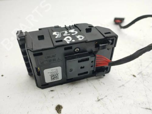 Right front window switch TESLA MODEL 3 (5YJ3) EV | BP36313900I26 - Image 9