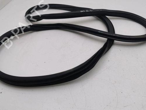 Used Rubber door seal AUDI Q2 (GAB, GAG) 35 TFSI (150 hp) 28899860