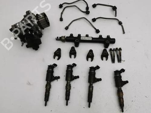Używane Wykładzina bagażnika CITROËN DS3 Convertible 1.6 HDi 90 (92 hp) 28843079