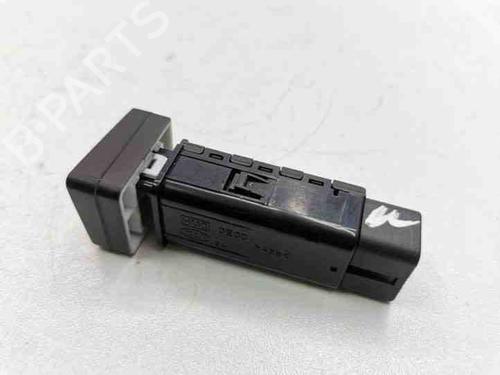 Switch KIA CARENS I MPV (FC, FJ) 2.0 GSX | BP28851759I30