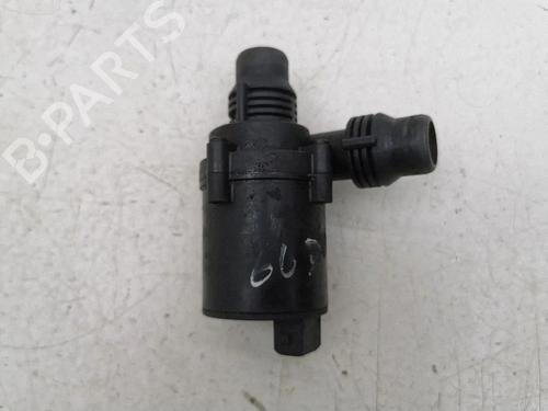 Used Auxiliary water pump Auxiliary water pump BMW 5 Touring (E61) 535 d (272 hp) 40232055 40232055