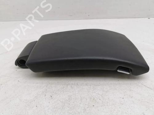 Used Armrest / Center console Armrest / Center console 36195337 36195337