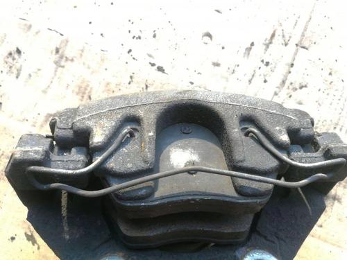 Left front brake caliper AUDI A1 (8X1, 8XK) 1.6 TDI | BP36205591M105 - Image 2