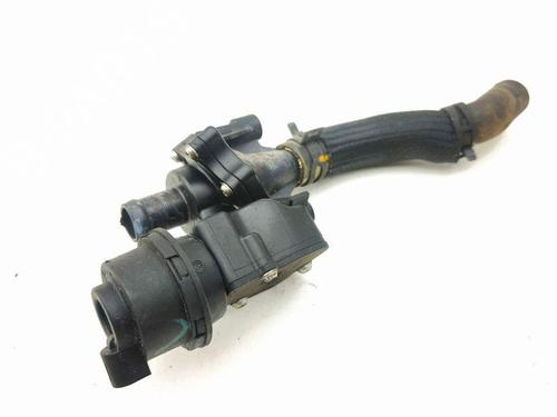 Used Thermostat housing NISSAN NAVARA (D22) 3.0 TD 4x4 (150 hp) 28906425