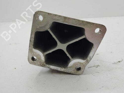 Support MASERATI QUATTROPORTE V 4.2 | BP28904437C155 
