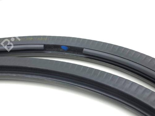 Rubber door seal BENTLEY CONTINENTAL FLYING SPUR (3W_) 6.0 | BP28883255C142 