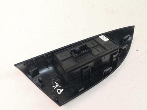Right rear window switch NISSAN JUKE (F15) 1.5 dCi | BP28867596I28 