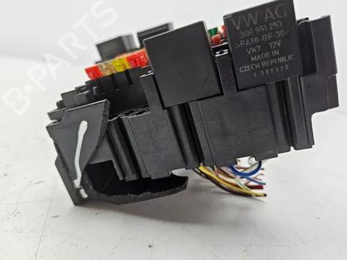 Sikringsdåse VW TIGUAN (5N_) 1.4 TSI | BP28860621E1