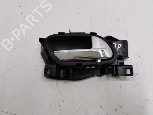 Used Front right interior door handle Front right interior door handle 36189000 36189000