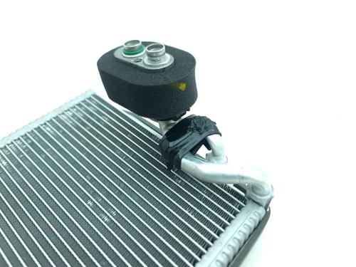 AC radiator HYUNDAI KONA (SX2) EV | BP33669832M32 - Image 8