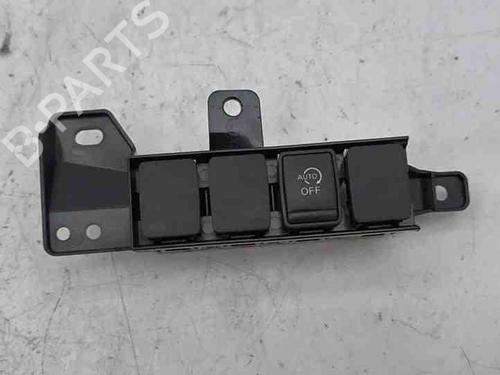 Used Switch NISSAN QASHQAI II (J11, J11_) 1.5 dCi (110 hp) 28862008