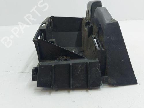 Rear bumper bracket VOLVO XC90 I (275) D5 AWD | BP28848773C159 