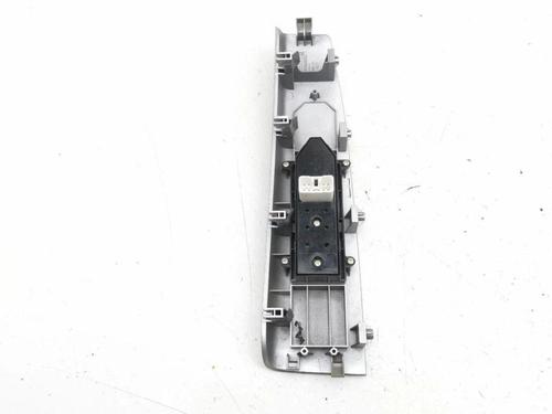 Left rear window switch HYUNDAI SANTA FÉ II (CM) 2.2 CRDi 4x4 | BP28886997I29 
