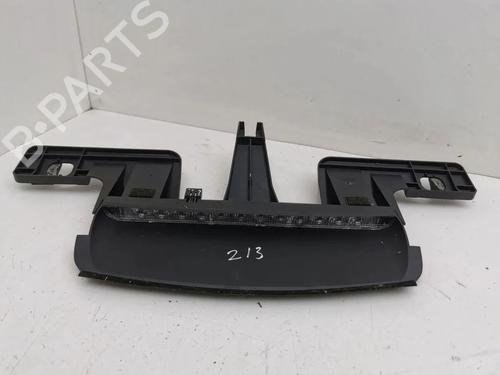 Used Third brake light Third brake light 33224008 33224008