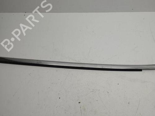 Used Door moulding trim TESLA MODEL S (5YJS) 60 (306 hp) 28900720
