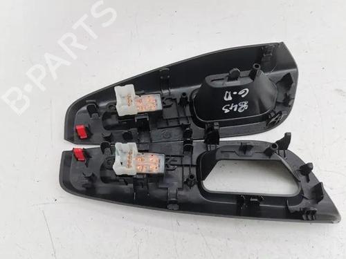 Right rear window switch NISSAN JUKE (F16_) 1.6 Hybrid | BP28864918I28 