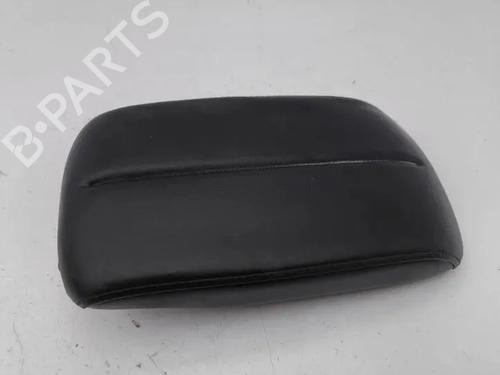 Used Armrest / Center console Armrest / Center console 28849016 28849016