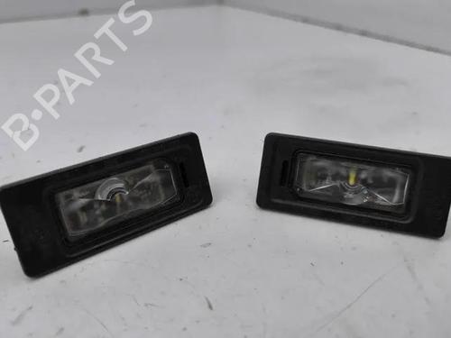 Używane Lampa oświetlenia tablicy rejestracyjnej AUDI A1 Sportback (8XA, 8XF) 1.0 TFSI (95 hp) 28863067