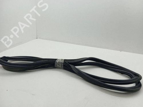 Gummiliste SEAT ATECA (KH7, KHP) 1.4 TSI | BP37290891C142 - Image 2