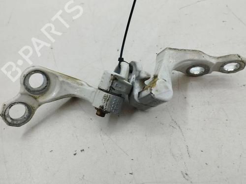 Used Hinge/Door check strap Hinge/Door check strap 33913173 33913173