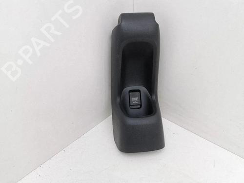 Used Middle console Middle console HONDA HR-V (RU) 1.5 (RU1) (130 hp) 40167525 40167525