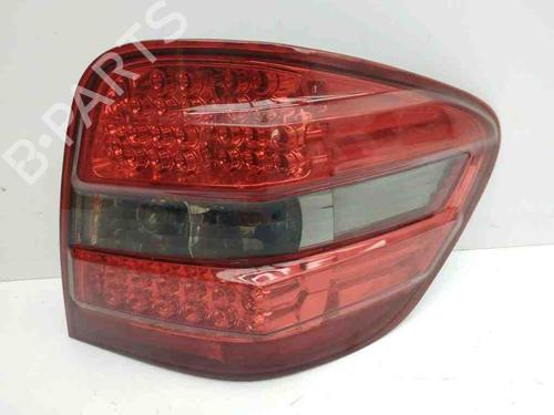 Used Right taillight MERCEDES-BENZ M-CLASS (W164) ML 320 CDI 4-matic (218 hp) 28898451