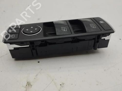 Right front window switch TESLA MODEL S (5YJS) 60 | BP33877872I26 - Image 3