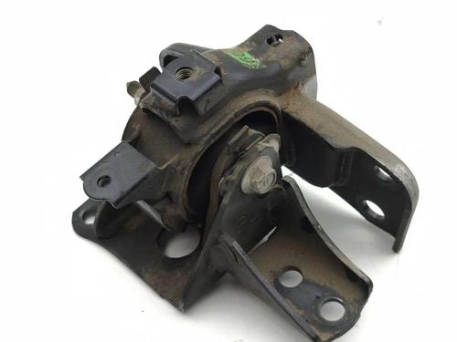 Used Engine mount Engine mount 36659687 36659687