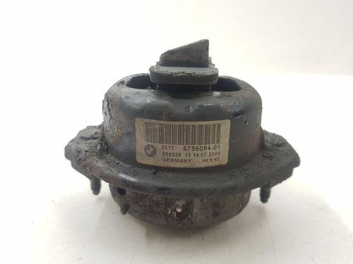 Used Engine mount BMW 7 (E65, E66, E67) 730 d (218 hp) 28891816